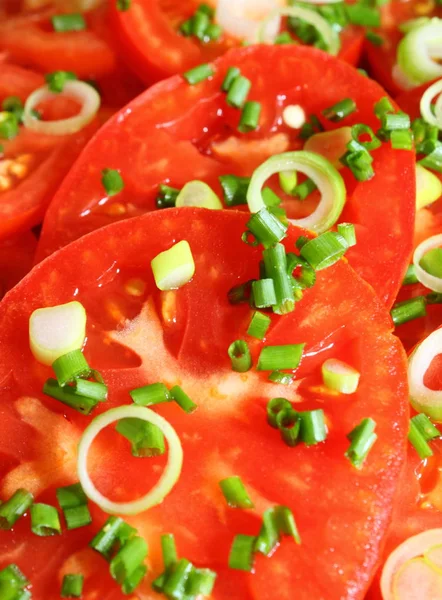Tomatensalat Mit Lauch Und Schnittlauch — Stockfoto