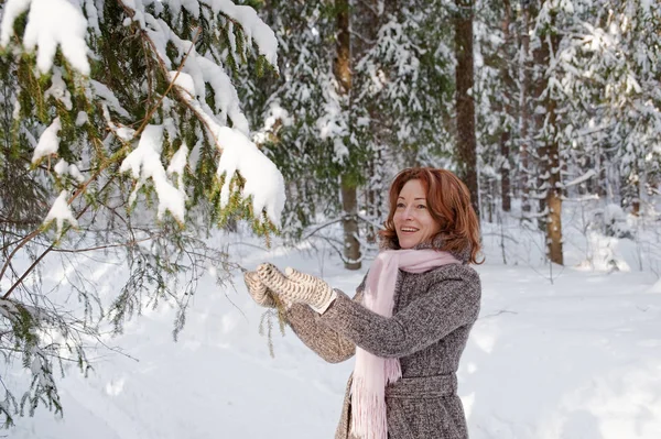 Happy Red Haired Woman Having Fun Win — Stock Photo, Image