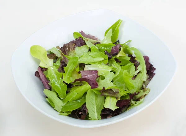 Schüssel Mit Frischem Grünen Salat — Stockfoto