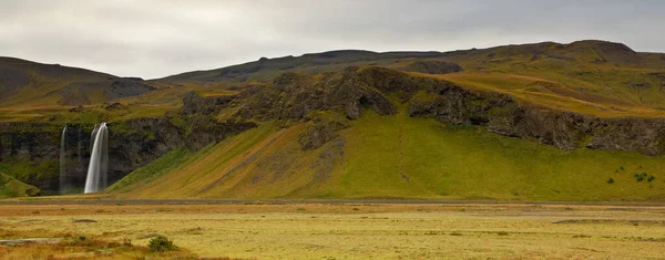 Vacker Vattenfall Naturen Bakgrund — Stockfoto