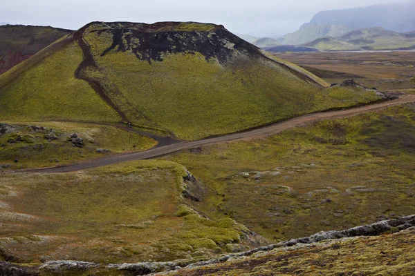 Исландия Определяемая Своим Драматическим Ландшафтом — стоковое фото