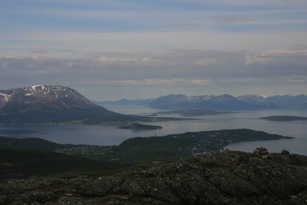 Widokiem Harstad Norwegia Piękne Góry — Zdjęcie stockowe