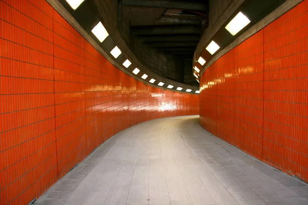 西クルーズ ベルリンの歩道トンネル — ストック写真