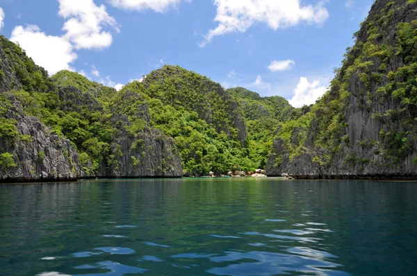 Klippiga Landskap Palawan Filippinerna — Stockfoto