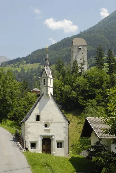 Szent Kereszt Kápolna Előtt Jaufenburg Passau Völgy — Stock Fotó