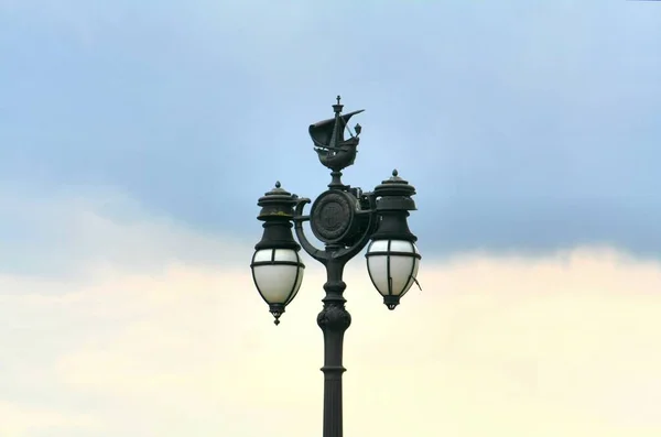 Lampes Sur Palais Buckingham — Photo