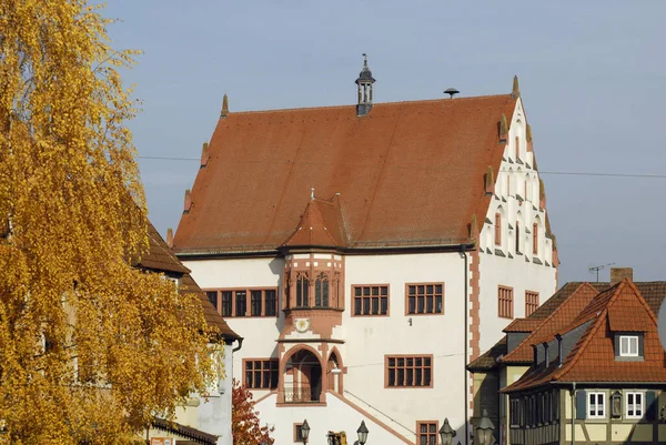 历史上的Rathaus Dettelbach Main — 图库照片