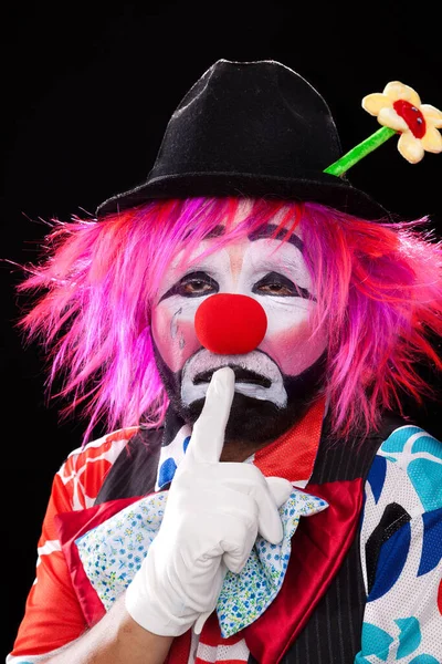 Grappig Clown Studio Zwarte Achtergrond — Stockfoto