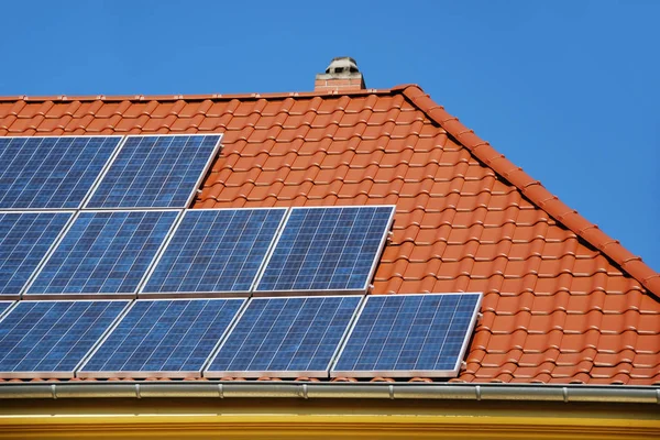 Zonne Energie Fotovoltaïsch Systeem Zonne Energie Elektrische Energie — Stockfoto