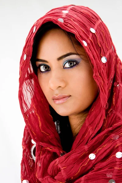 Vrouw Gezicht Met Sjaal — Stockfoto