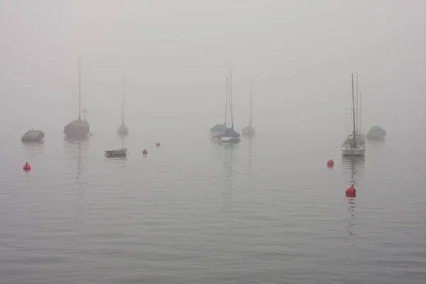 Mgła Jeziorze — Zdjęcie stockowe