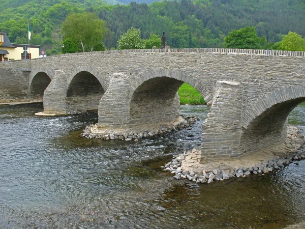 Γραφική Άποψη Της Αρχιτεκτονικής Δομή Γέφυρα — Φωτογραφία Αρχείου