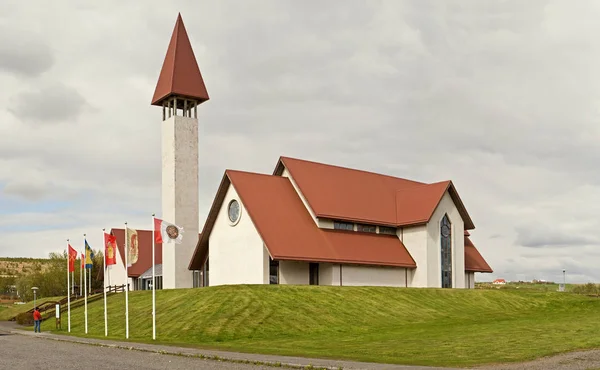 Nueva Iglesia Reykholt Región Occidental Península Con Arquitectura Algo Idiosincrática —  Fotos de Stock