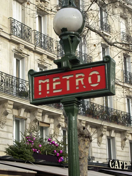 Metro Znak Paryżu Francja — Zdjęcie stockowe