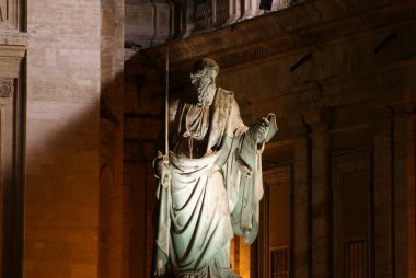 Saint Pauls statue at night clipart