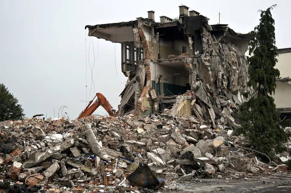 Yıkılmış Bina Enkaz Serisi — Stok fotoğraf