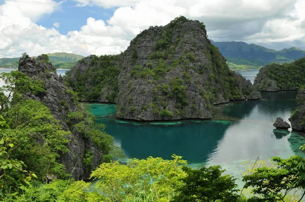 Kajangansjön Vid Coron Norra Palawan Anses Vara Den Renaste Sjön — Stockfoto