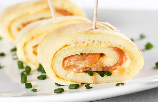 Crêpes Savoureuses Sur Fond Gros Plan — Photo