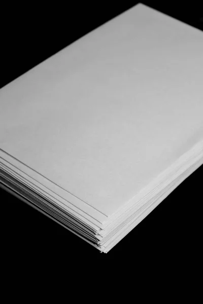 Catálogo Branco Isolado Fundo Preto — Fotografia de Stock
