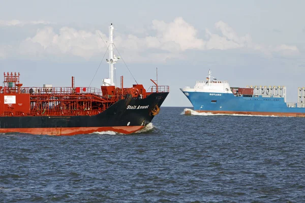 Statek Towarowy Transport Morski Dla Żeglugi — Zdjęcie stockowe