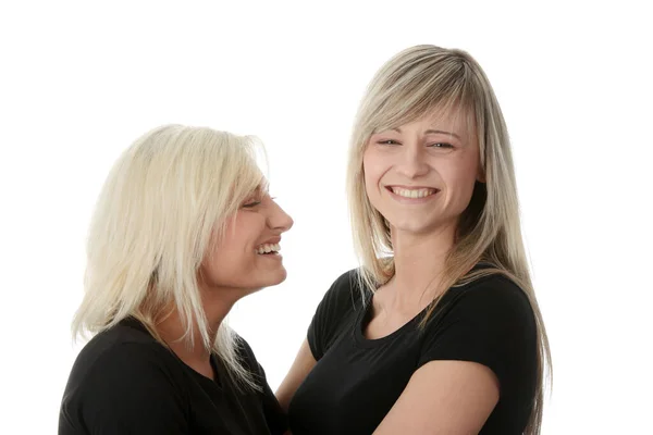 Happy Young Women Friends Laughing — Stockfoto
