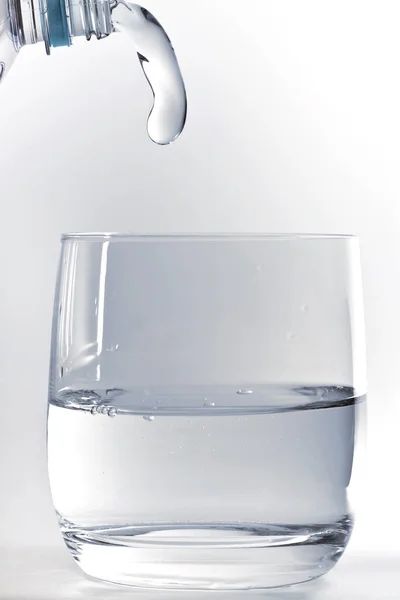 Vaso Agua Sobre Fondo Blanco — Foto de Stock