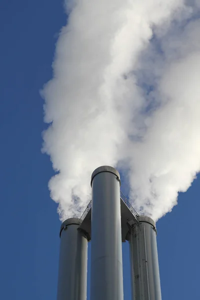 Cheminées Une Centrale Combinée Chaleur Électricité — Photo