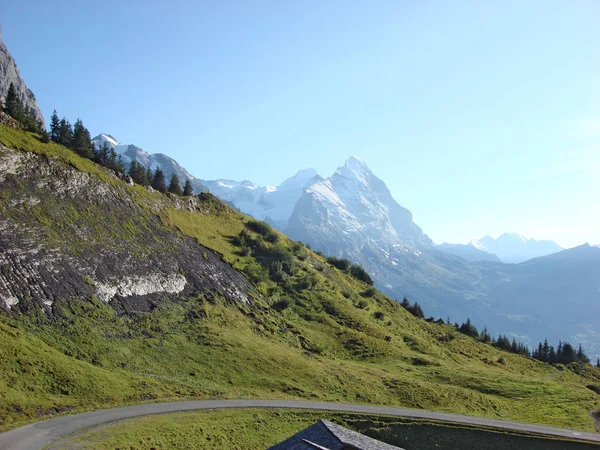 Vista Panorámica Del Majestuoso Paisaje Los Alpes —  Fotos de Stock