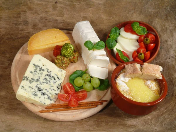 Yemek Konsepti Lezzetli Peynir — Stok fotoğraf