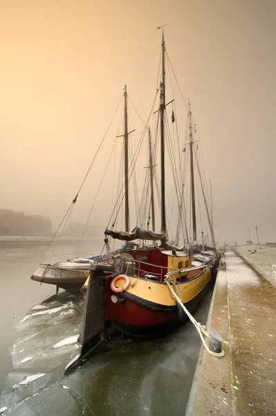 Sailing Boat Cold Day Winter — Stock Photo, Image