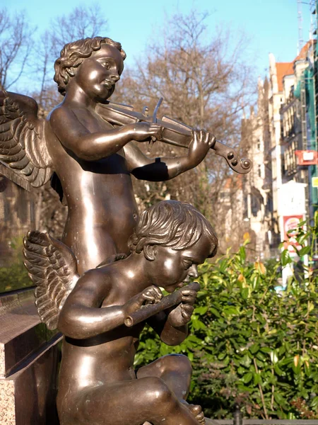 Bronce Statues Angels — Stock Photo, Image