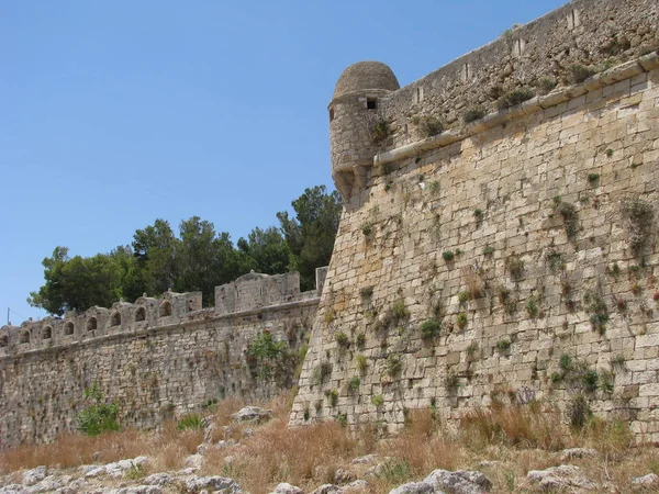 Стіна Замку Сторожовою Вежею — стокове фото