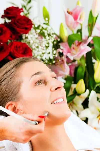 Woman Beauty Salon — Stock Photo, Image