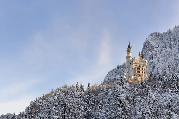 Замок Нойшванштайн Зимой — стоковое фото
