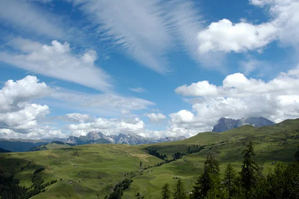 Malerischer Blick Auf Die Schöne Alpenlandschaft — Stockfoto