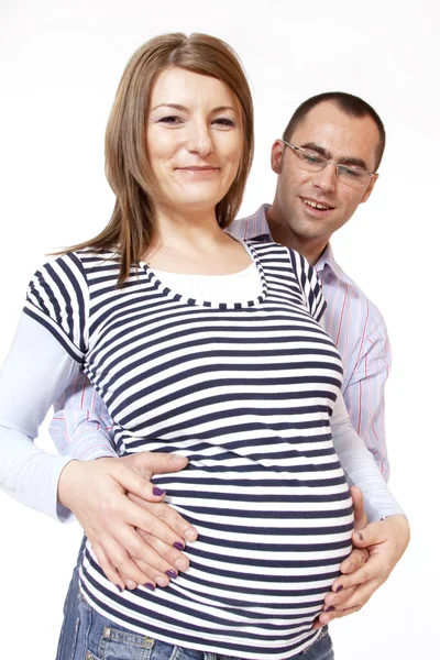 Šťastný Mladý Muž Jeho Těhotná Žena — Stock fotografie