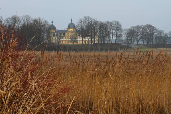 Seehof Palace Distance — Stock Photo, Image