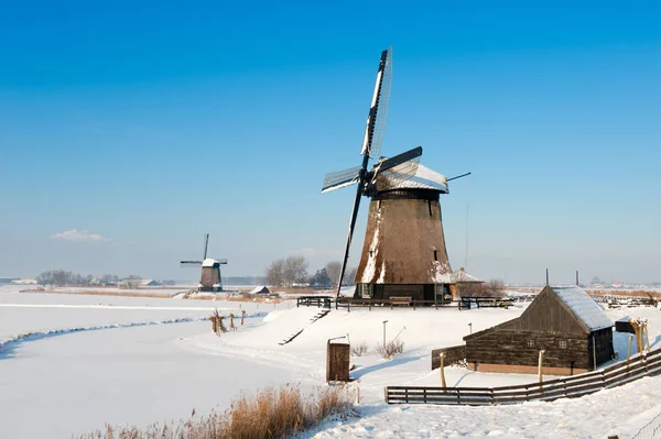 Hermoso Paisaje Invernal Molinos Viento Schermerhoorn Países Bajos — Foto de Stock