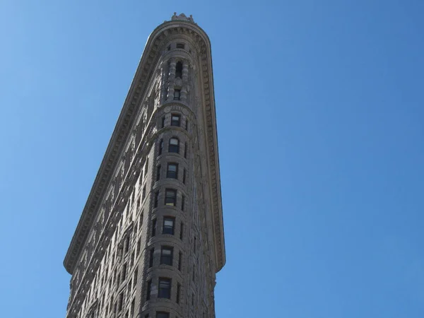 Famoso Arranha Céus Manhattan Com Olhar Como Ferro — Fotografia de Stock