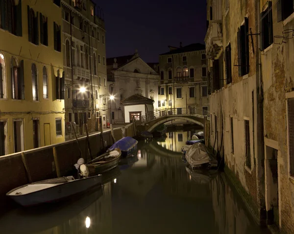 Foto Canal Típico Venecia Ciudad — Foto de Stock