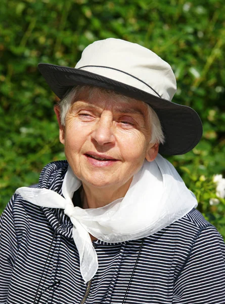 Портрет Пожилой Женщины Шляпе — стоковое фото