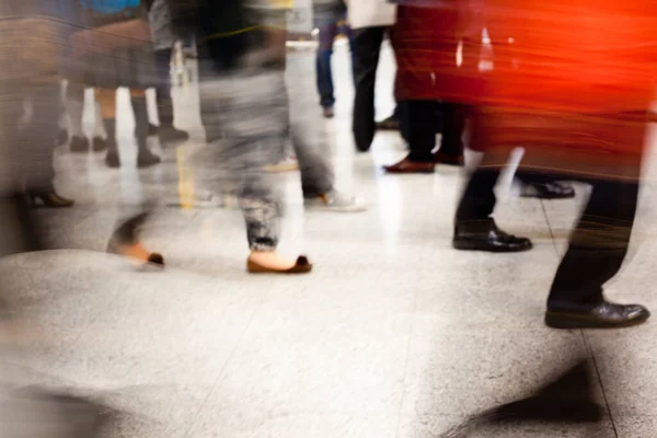 Menschen Die Stoßzeiten Der Bahn Aufwachen — Stockfoto