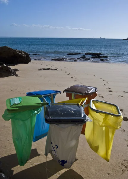 Different Colored Recycling Bags Beach — Stock Photo, Image