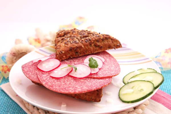 Ernährungskonzept Wurstwaren Snack Zeit — Stockfoto