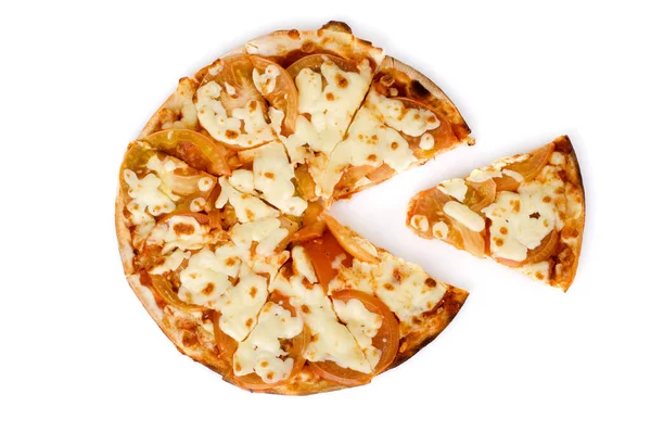 Een Kleine Margharita Pizza Met Een Plakje Verwijderd Studio Isolatie — Stockfoto