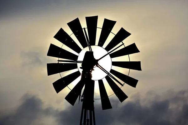 Silhouette Old Fashioned Windmill Cloudy Sky — Stock Photo, Image