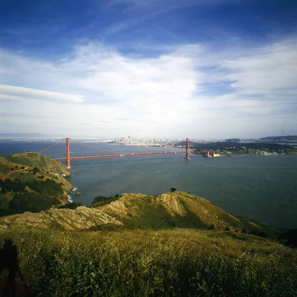 Golden Gate Köprüsü Ile San Francisco — Stok fotoğraf