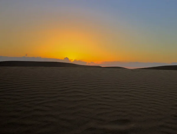 Nascer Sol Deserto Como Uma Imagem Hdr — Fotografia de Stock