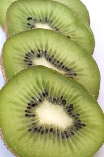 Kiwi Fatias Kiwi Frutas Frescas Saborosa Fruta Tropical Verde — Fotografia de Stock