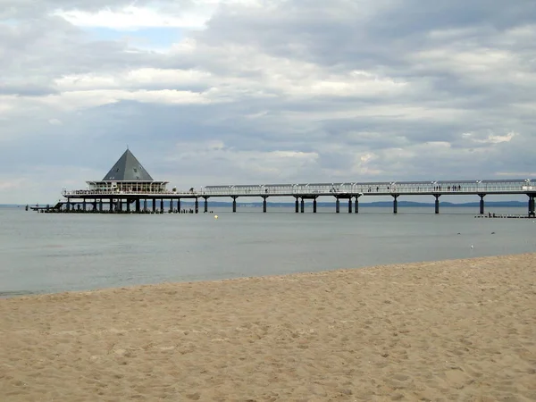 Остров Балтийского Моря Usedom Pier Herped Пляж Отдых Лето — стоковое фото